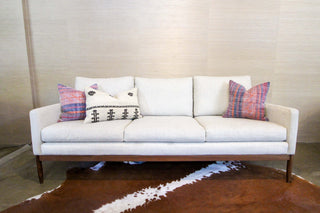 Perfectly fluffed accent pillows are a key way to add style to a sofa. Find out how to fluff throw pillows with our video.