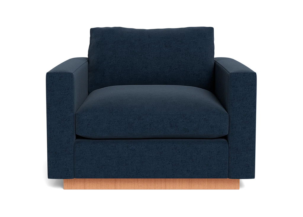 Lowe Chair