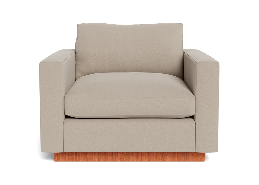 Lowe Chair