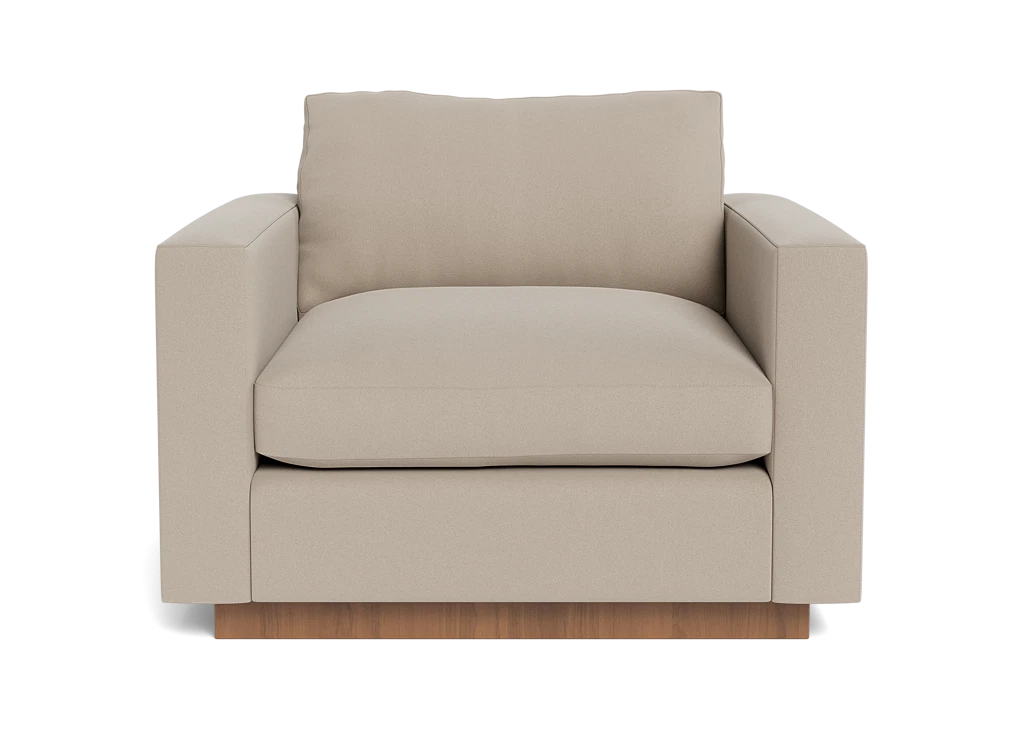 Lowe Chair