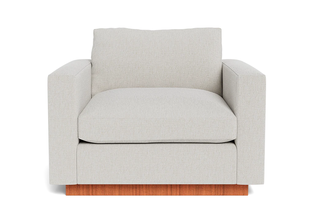 Lowe Chair