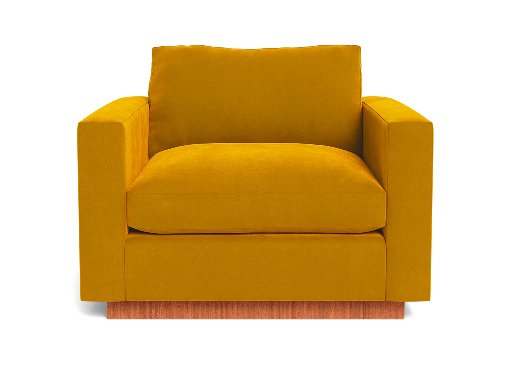 Lowe Chair