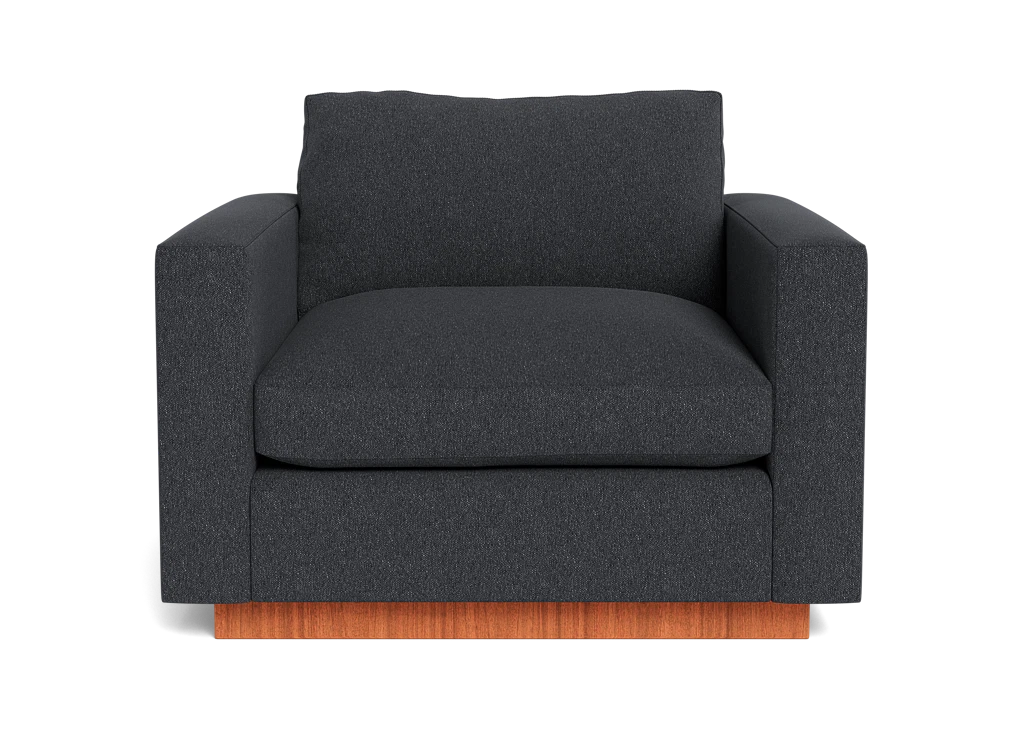Lowe Chair