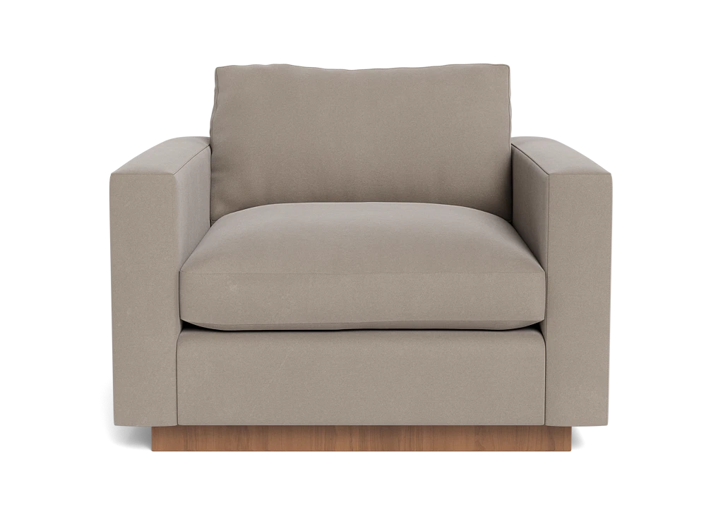 Lowe Chair
