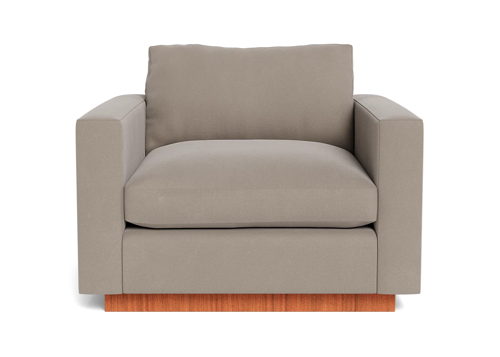 Lowe Chair