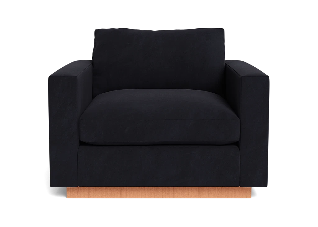 Lowe Chair