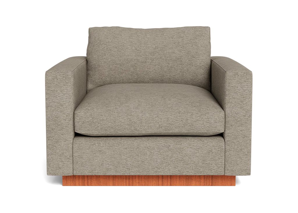 Lowe Chair