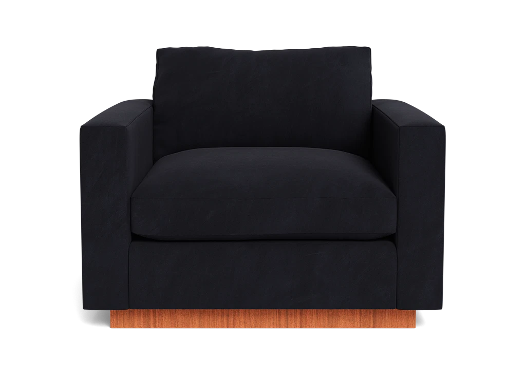 Lowe Chair